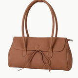 Lila Shoulder Bag in Leather
